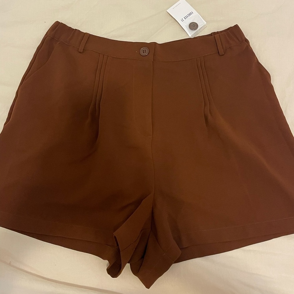 NWT BROWN FLOWY HIGH WAISTED SHORTS